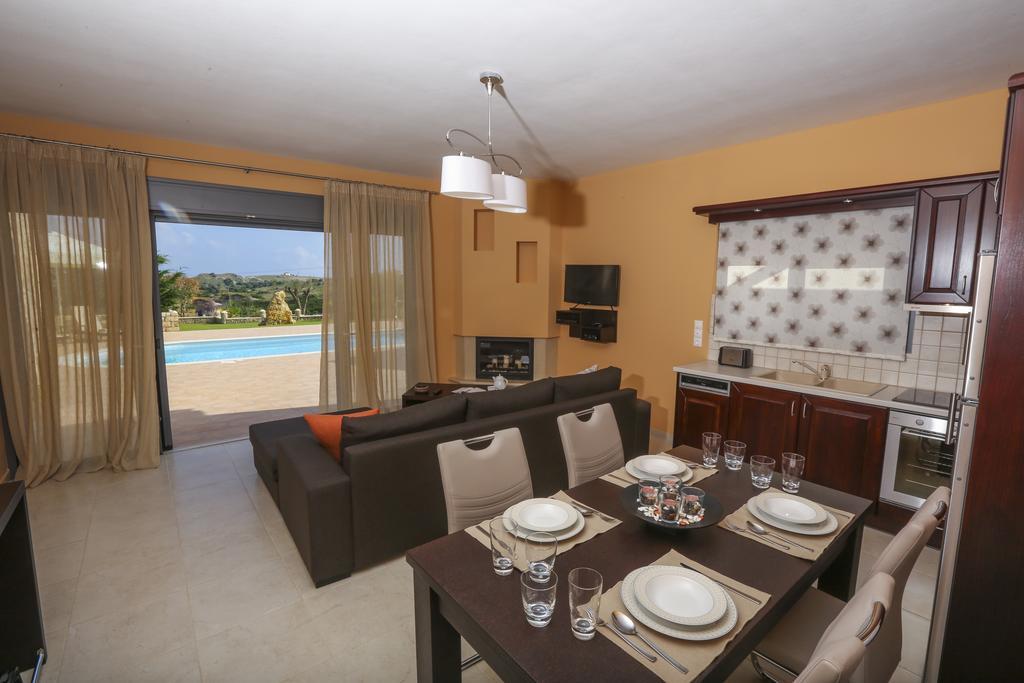 Ameadros Resort Mantzavináta Exterior foto